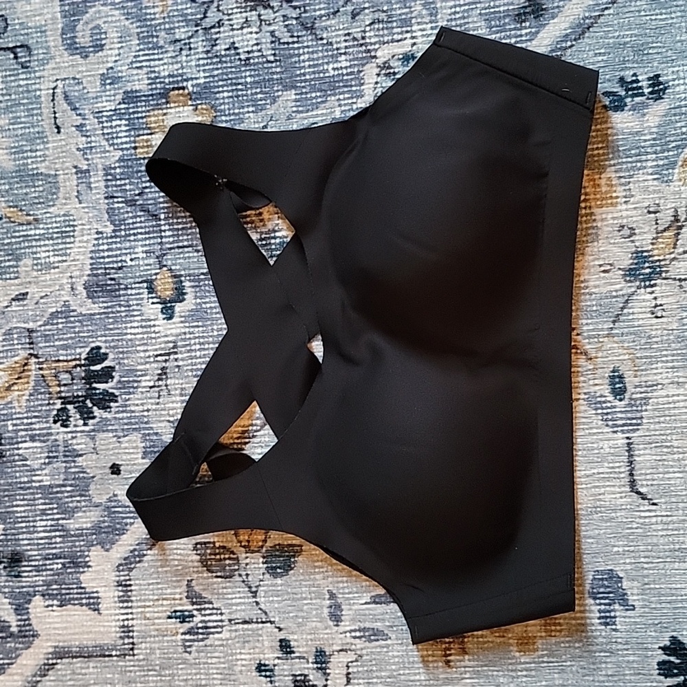 Lululemon Enlight Sports Bra